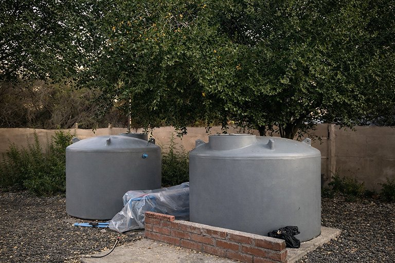 Estanques de agua del hostal