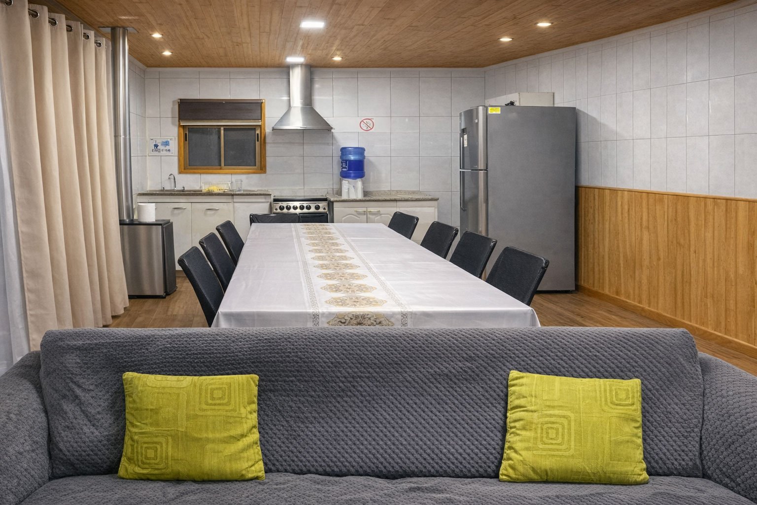 Comedor compartido del hostal