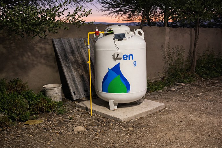 Estanques de gas del hostal